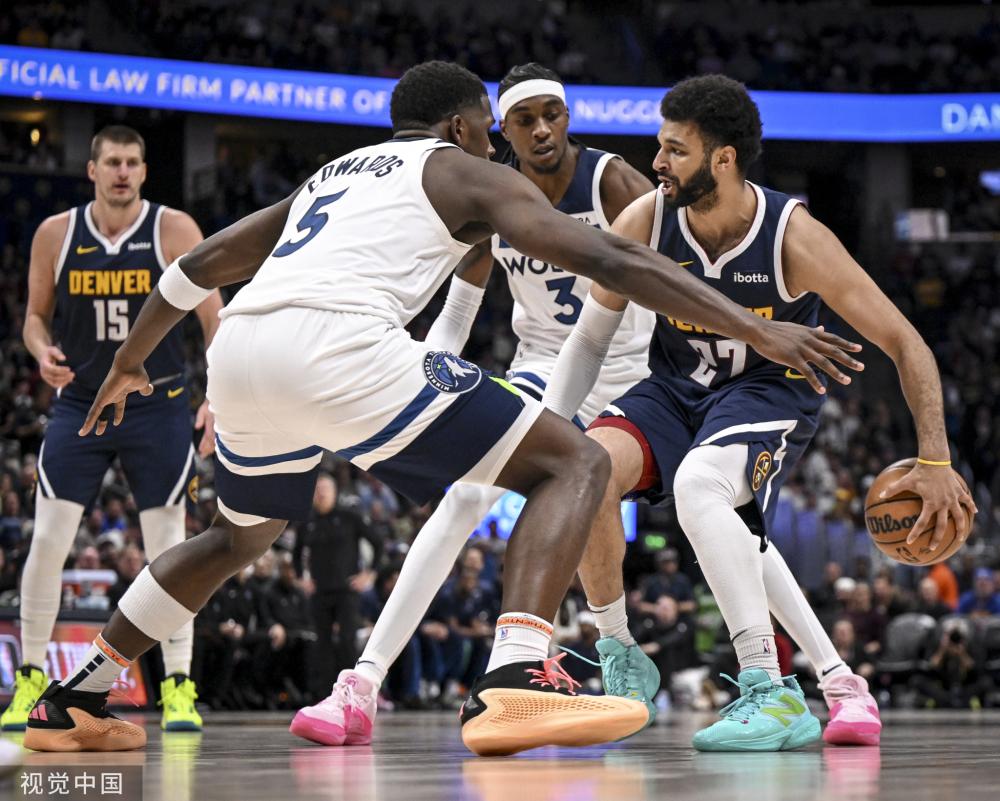 展现出巨大 展现出巨大